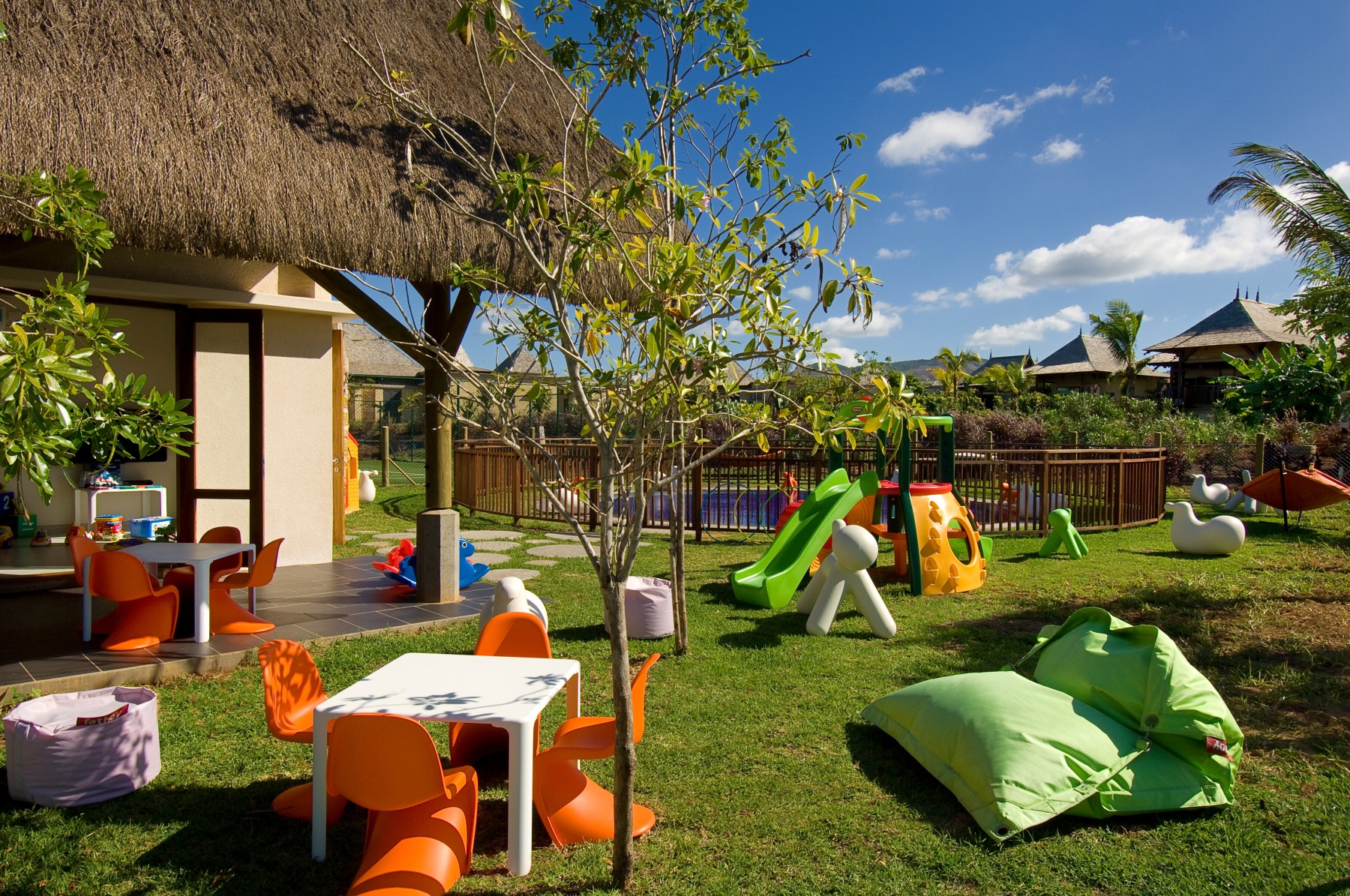 SO  Mauritius